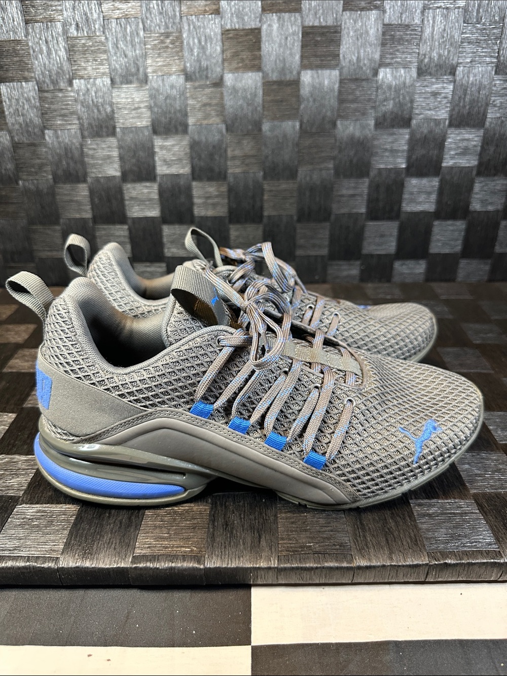 Puma Men's Gray Mesh Athletic Sneakers with Blue Highlights